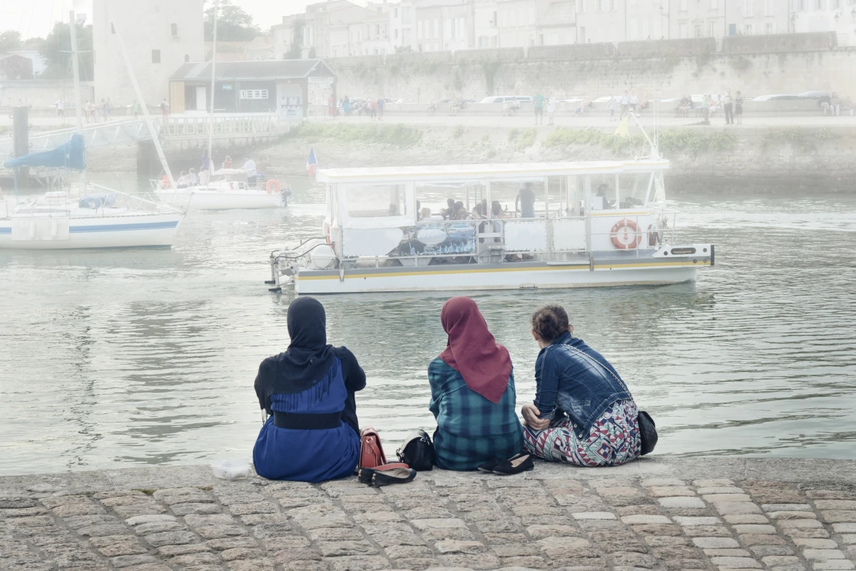 Le droit à la nationalité dans les conflits post-coloniaux : un enjeu crucial pour des millions d'apatrides